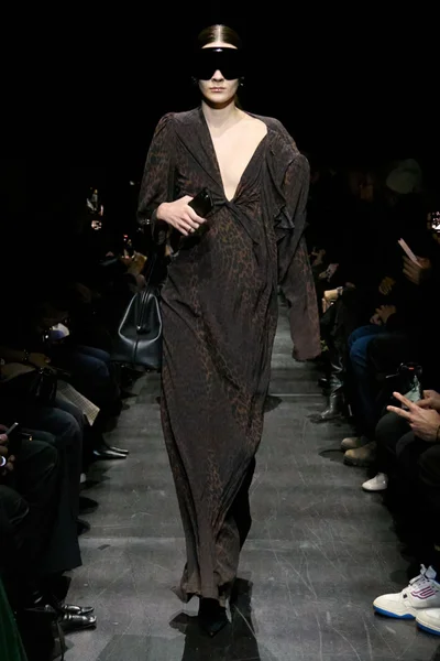 Look 55